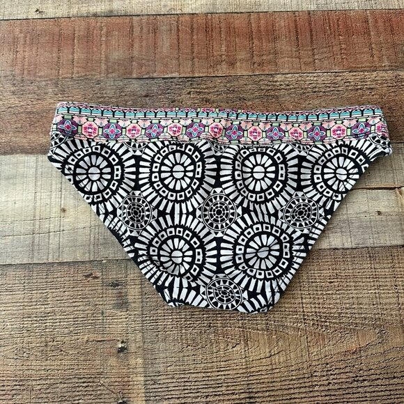 Title Nine Womens Size Small Bikini Bottoms Pink Black White Pattern USA Made - Picture 7 of 7